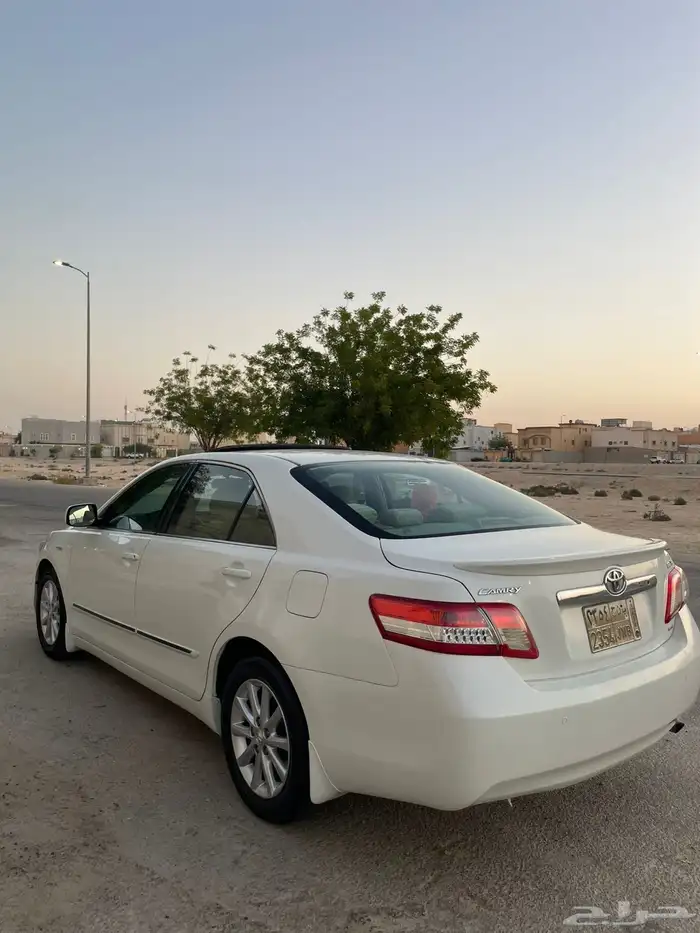 للبيع كامري 2010 فل انا مجرد معلن رقم صاحب الموتر موجود 10