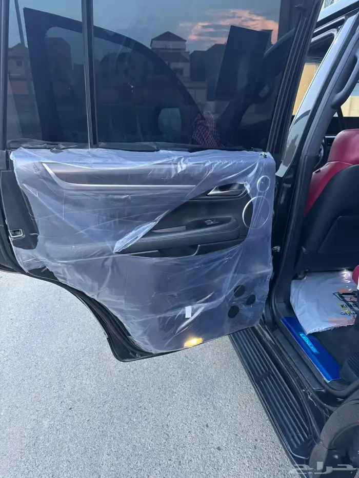 لكزس 2019 بلاك ديشن 17