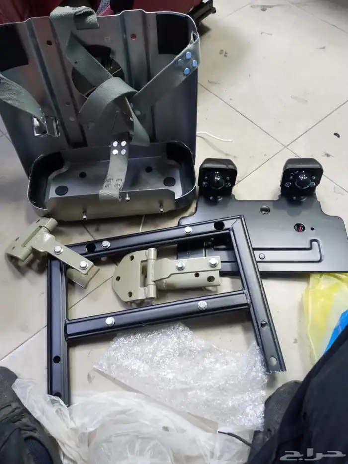 قاعدة ومفصلات جركل دبة جيب ربع 2