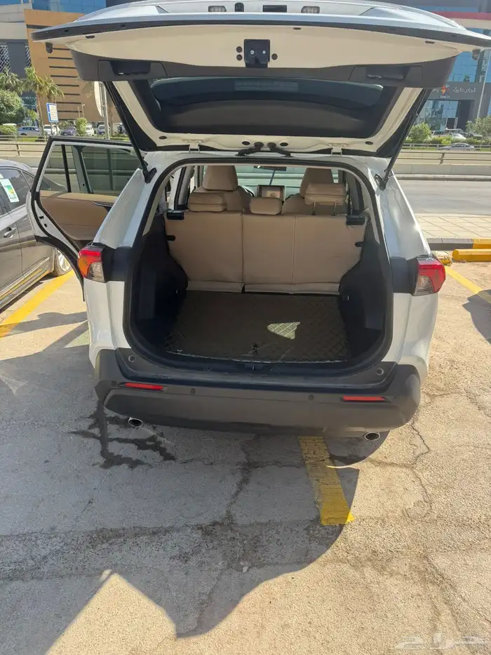 تويوتا راف فور 2024 استاندرد اخو الجديد 9