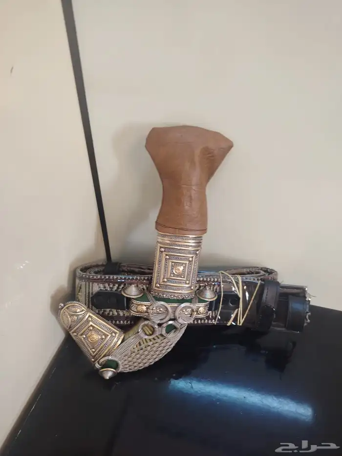 خنجر زراف مذهب عيار 21 قاطع وصف 4