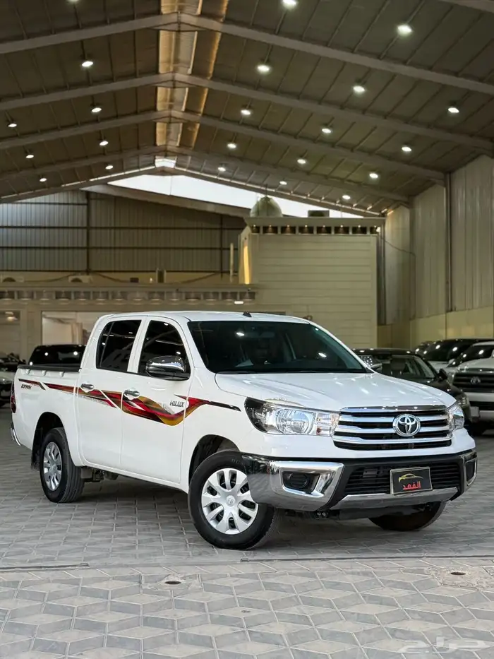 هايلوكس - 2025 - GLS - بسعر 107 الف 2