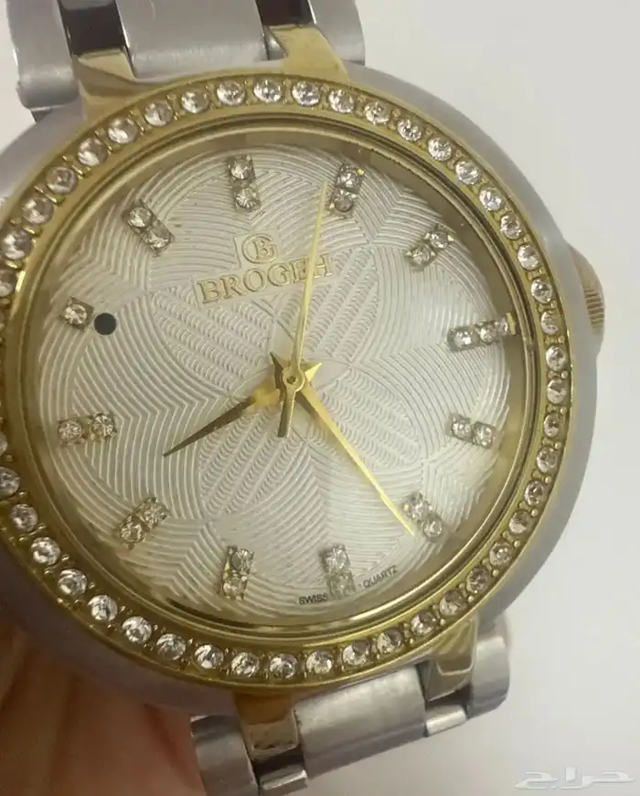 ساعه من ركن سويسري كرستال للبيع ب 300ريال 0