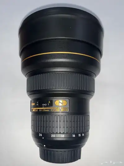 كاميرا نيكون D810 مع جميع الملقحات index