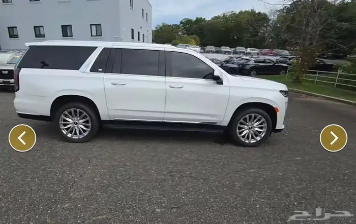 2022 Cadillac Escalade ESV Premium Luxury 3