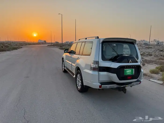 باجيرو موديل 2017 فل كامل ( العلامه الذهبيه) 1