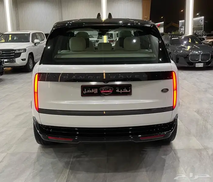 رنج روفر HSE V6 فل  أوبشن 2023 16