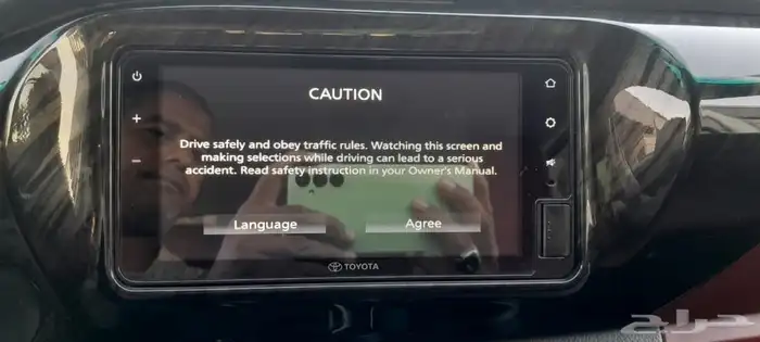 هايلوكس جي ال اكس 2023 بنزين ماشيه 3.000 12