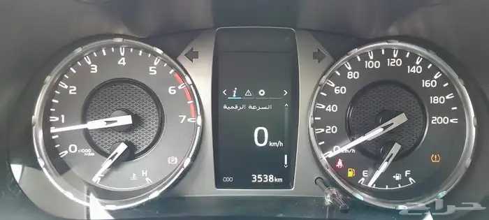 هايلوكس جي ال اكس 2023 بنزين ماشيه 3.000 9