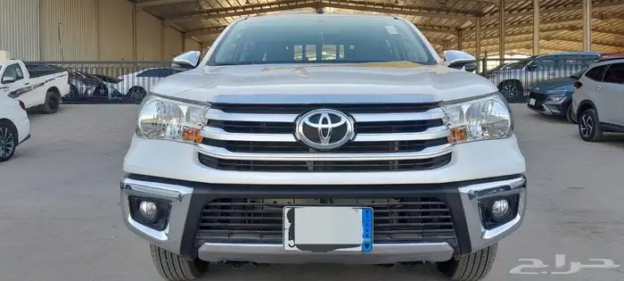 هايلوكس جي ال اكس 2023 بنزين ماشيه 3.000 7