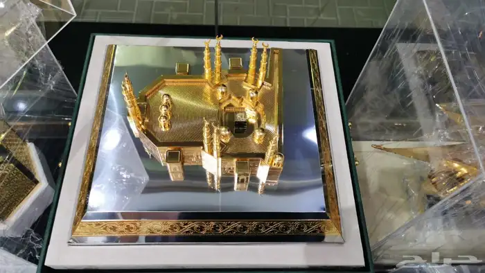 دروع تذكارية ومجسمات وهدايا فاخرة 1