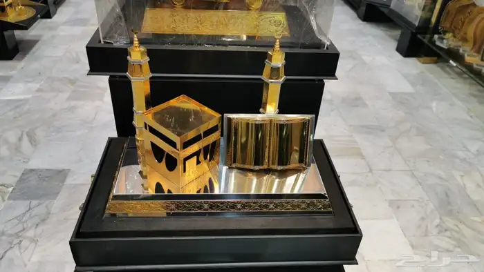 دروع تذكارية ومجسمات وهدايا فاخرة 7