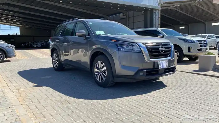 باثفندر 2022 دفع رباعي بترومين نظيف 7