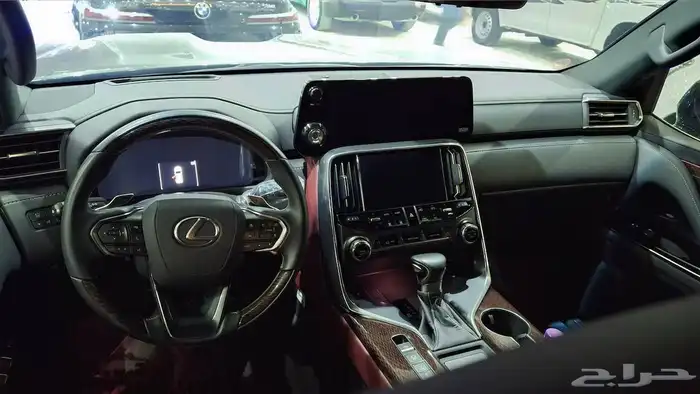 لكزس LX 2025 مستعملة مفحوصة مضمونة مصينة 4