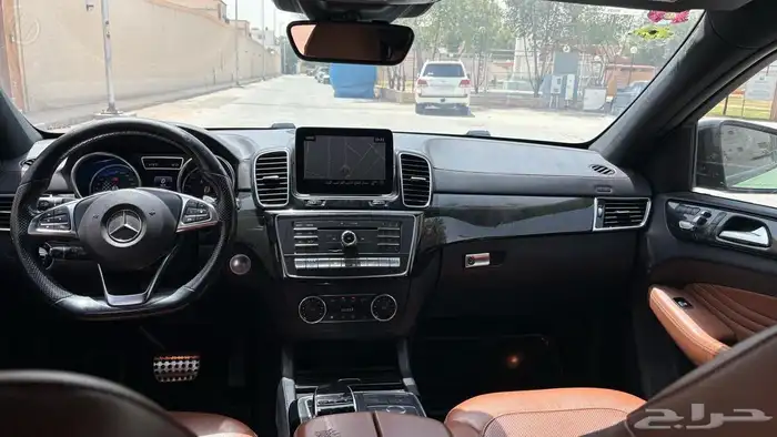 للبيع جيب مرسيدس GLE 43كوب 10