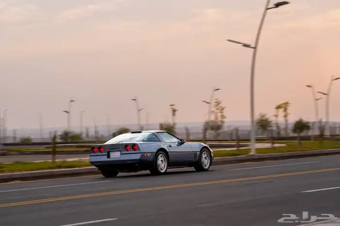 كورفيت 1990 23