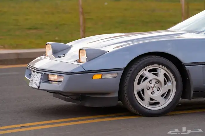 كورفيت 1990 15