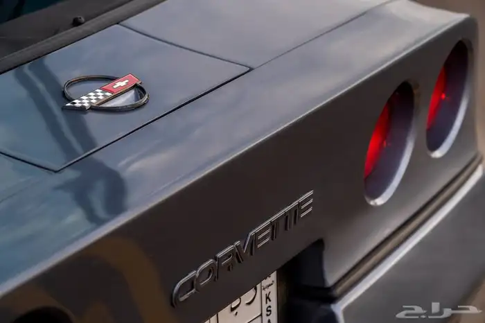 كورفيت 1990 18