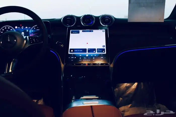 مرسيدس GLC300 وكالة 11