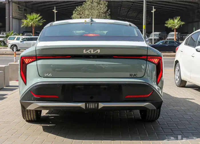 كيا 4 موديل 2026 كاش وأقساط 10