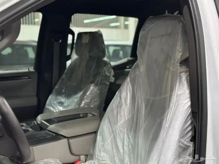 سلفرادو تريل بوس غمارتين Z71 دبل موديل 2023 10