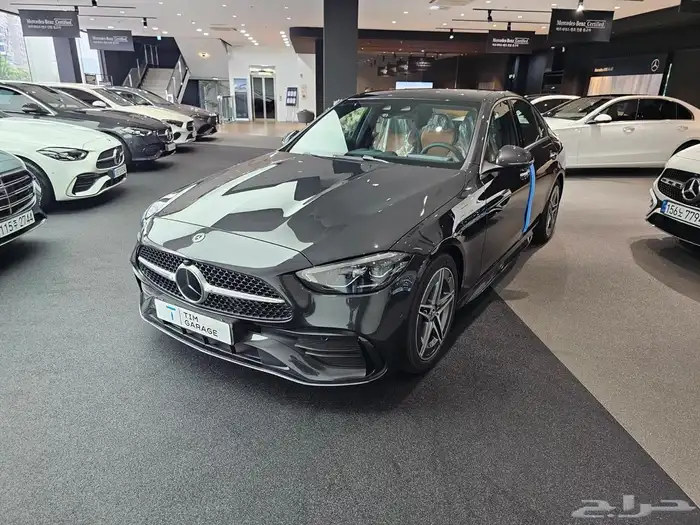 ب224.900 الف شامل جميع المصاريف C200 AMG 2025 فل كامل 6
