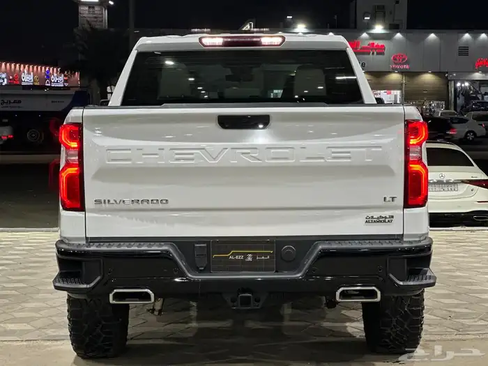 سلفرادو تريل بوس غمارتين Z71 دبل موديل 2023 5