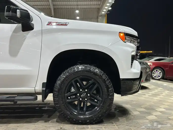 سلفرادو تريل بوس غمارتين Z71 دبل موديل 2023 8