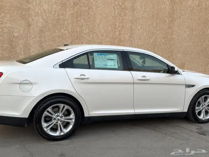 للبيع فورد تورس 2015 نص فل يصمه بدي وكاله 3