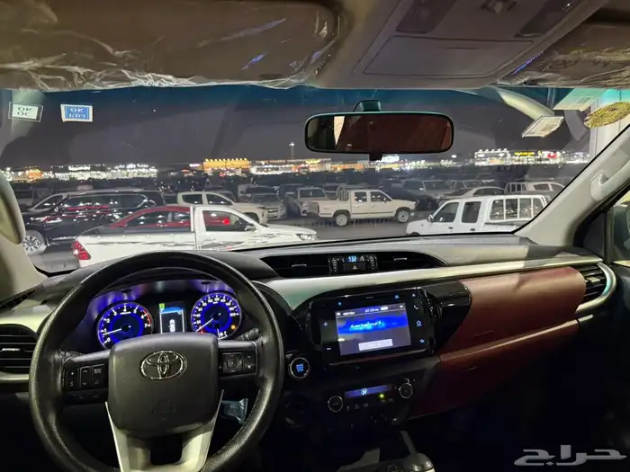 تويوتا هايلكس بنزين مخزنن 26