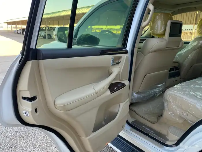 جيب لكزس 2015 وكاله نظيف جدا 11