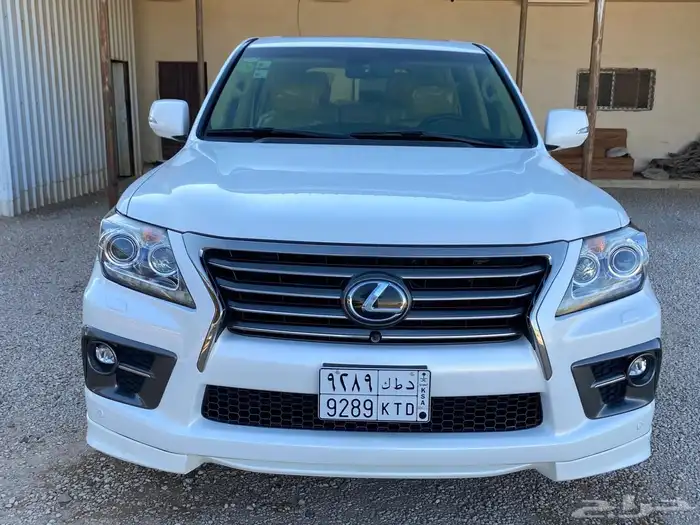 جيب لكزس 2015 وكاله نظيف جدا 1