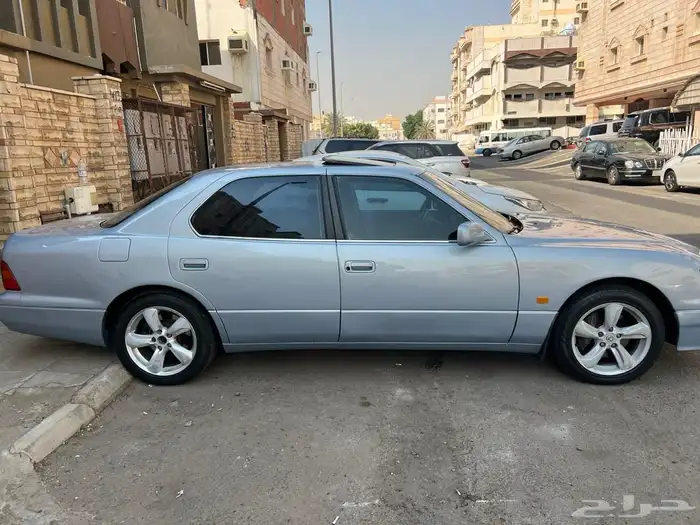 لكزس موديل 1996 5