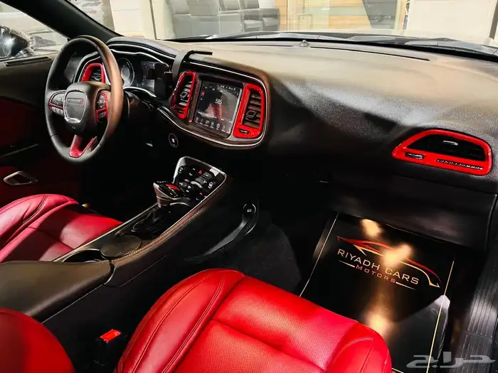 تشالنجر 2015 V6 فل كامل ( بحالة ممتازة ) 5