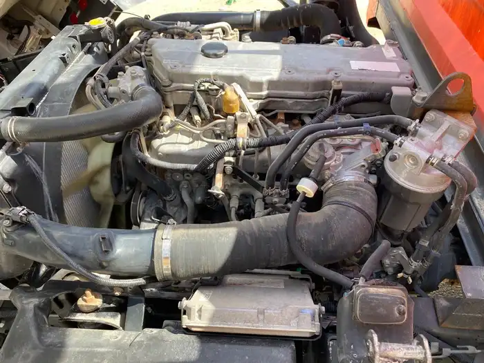 ايسوزو سطحة كبيرة 10متر 2016 8