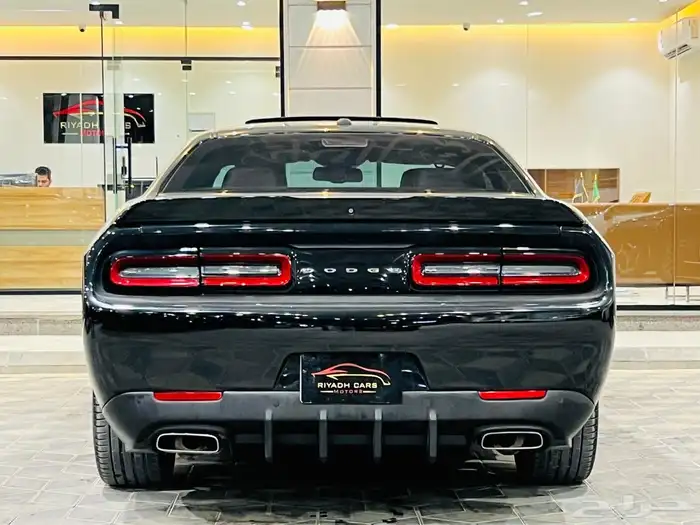 تشالنجر 2015 V6 فل كامل ( بحالة ممتازة ) 3