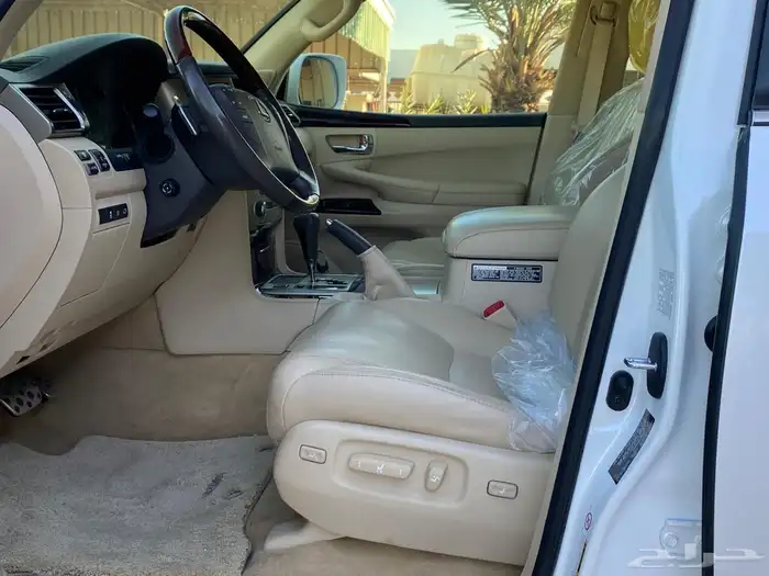 جيب لكزس 2015 وكاله نظيف جدا 8