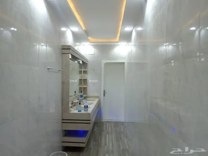 للبيع دور مستقل وفاخر في طريب حي النزهة 6