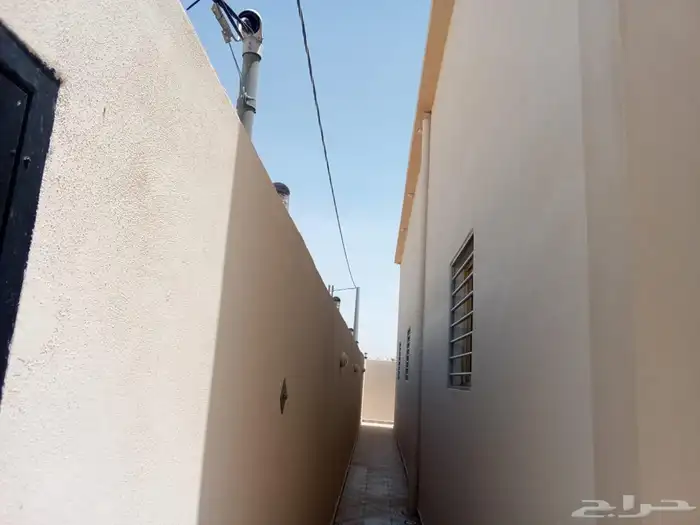 للبيع دور مستقل وفاخر في طريب حي النزهة 11