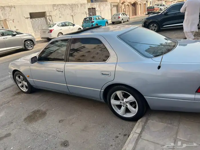 لكزس موديل 1996 6