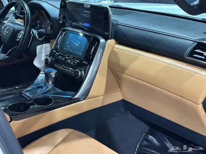لكزس LX 600 موديل 2023 10