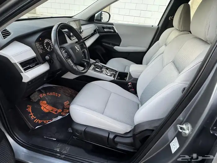 ميتسوبيشي أوتلاندر 2024 13