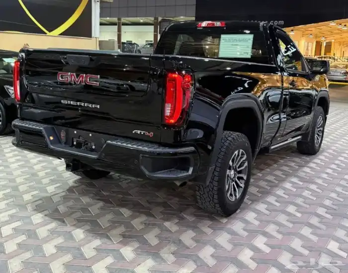 جي ام  سي سييرا AT4 موديل 2022 فل كامل على الشرط 3