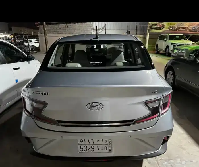 هونداي i10 للبيع 3