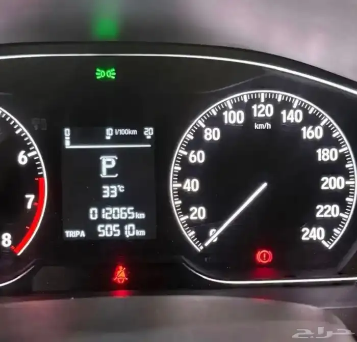 هوندا اكورد موديل 2022 شبه  وكاله  عداد 12 الف فقط 6