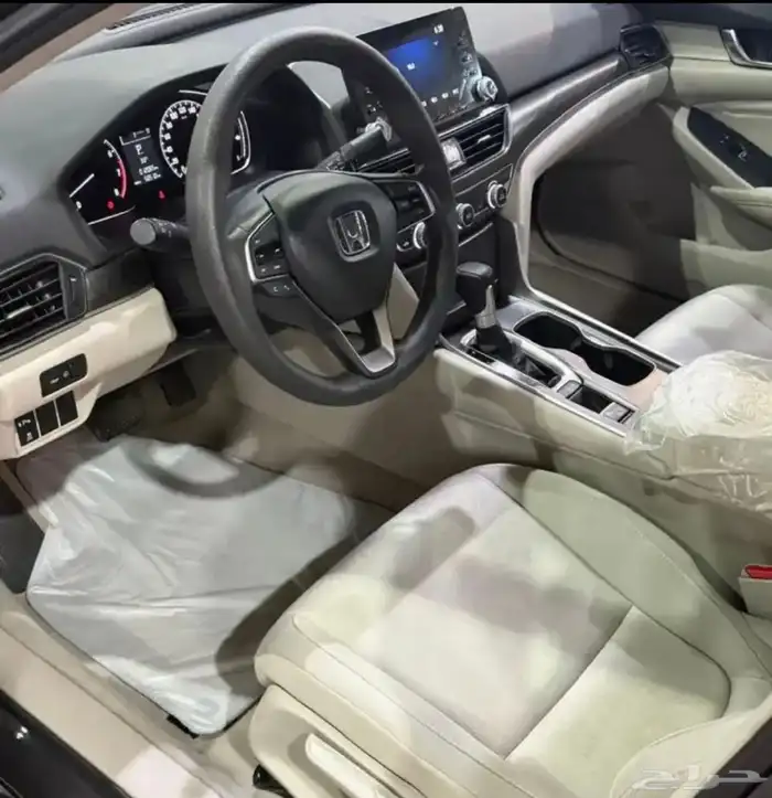 هوندا اكورد موديل 2022 شبه  وكاله  عداد 12 الف فقط 8