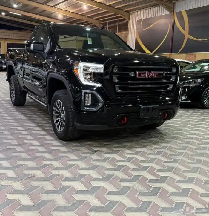 جي ام  سي سييرا AT4 موديل 2022 فل كامل على الشرط 2