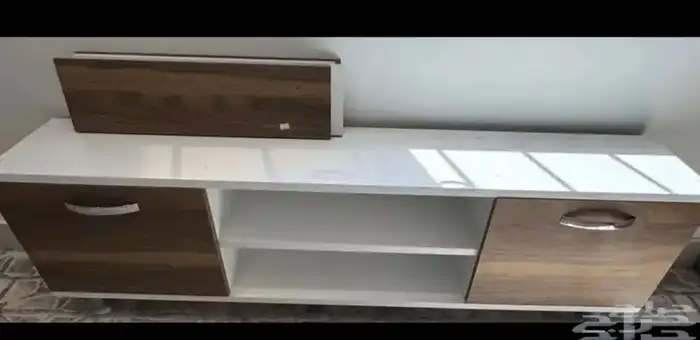 طاولات للبيع 1