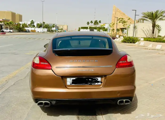 بورش باناميرا 2011 6V للبيع 4