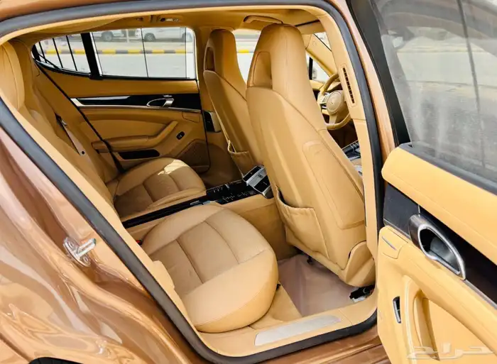 بورش باناميرا 2011 6V للبيع 6